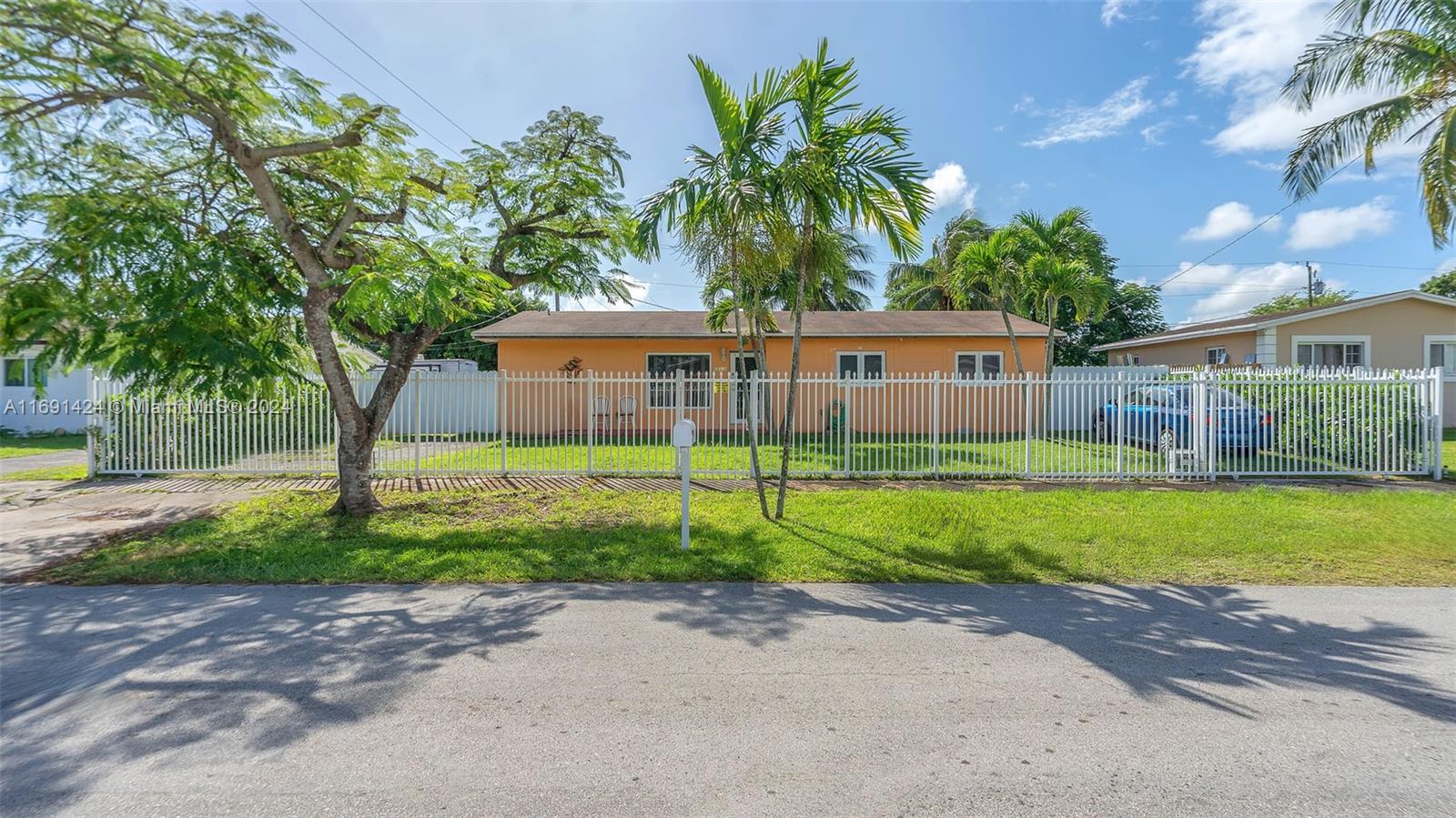 12310 SW 190th St, Miami FL 33177 2 Blandon Realty - Real Estate Agency