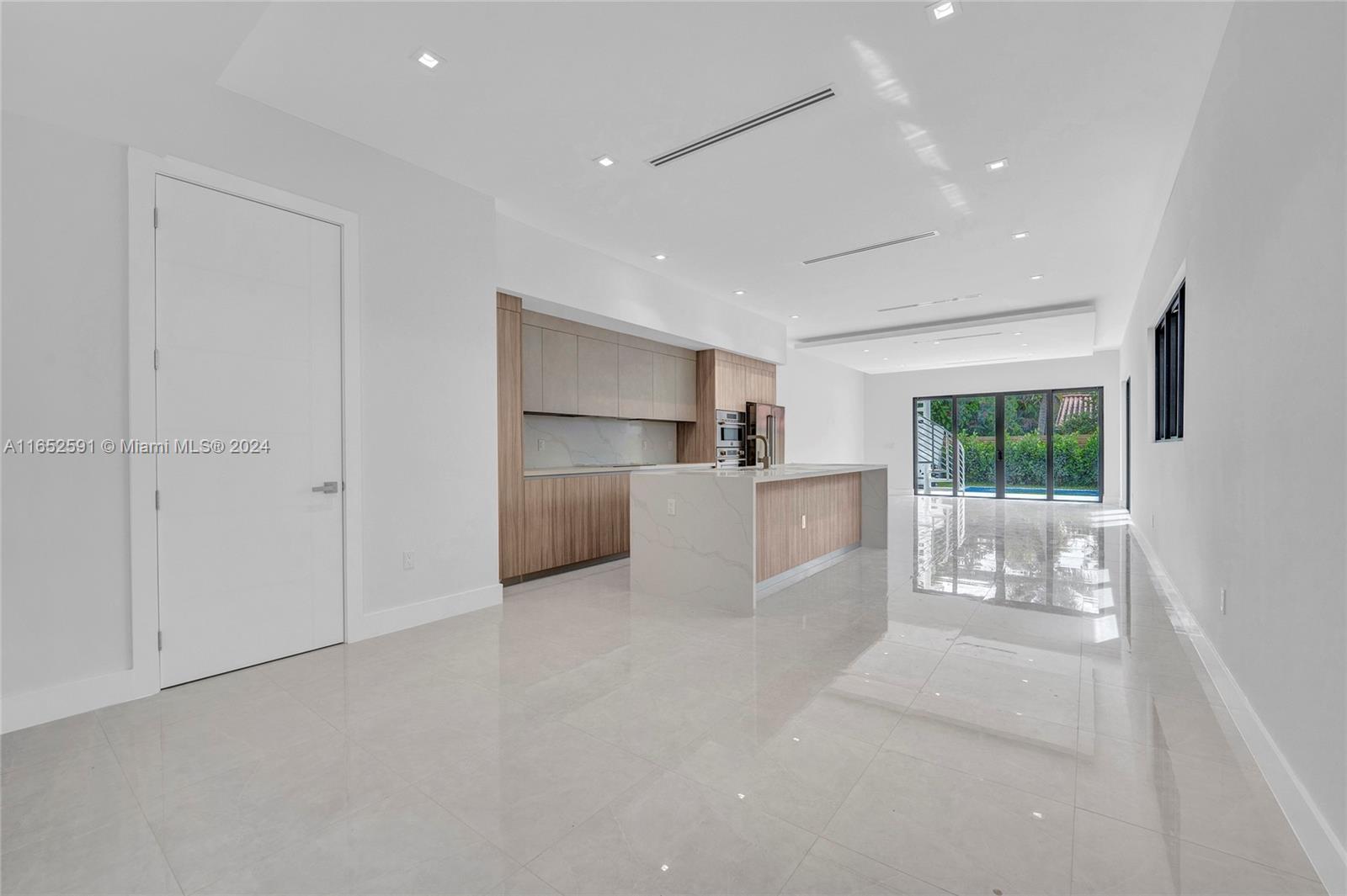 1235 SW 13TH AVE # 1235, Miami FL 33135 7 Blandon Realty - Real Estate Agency