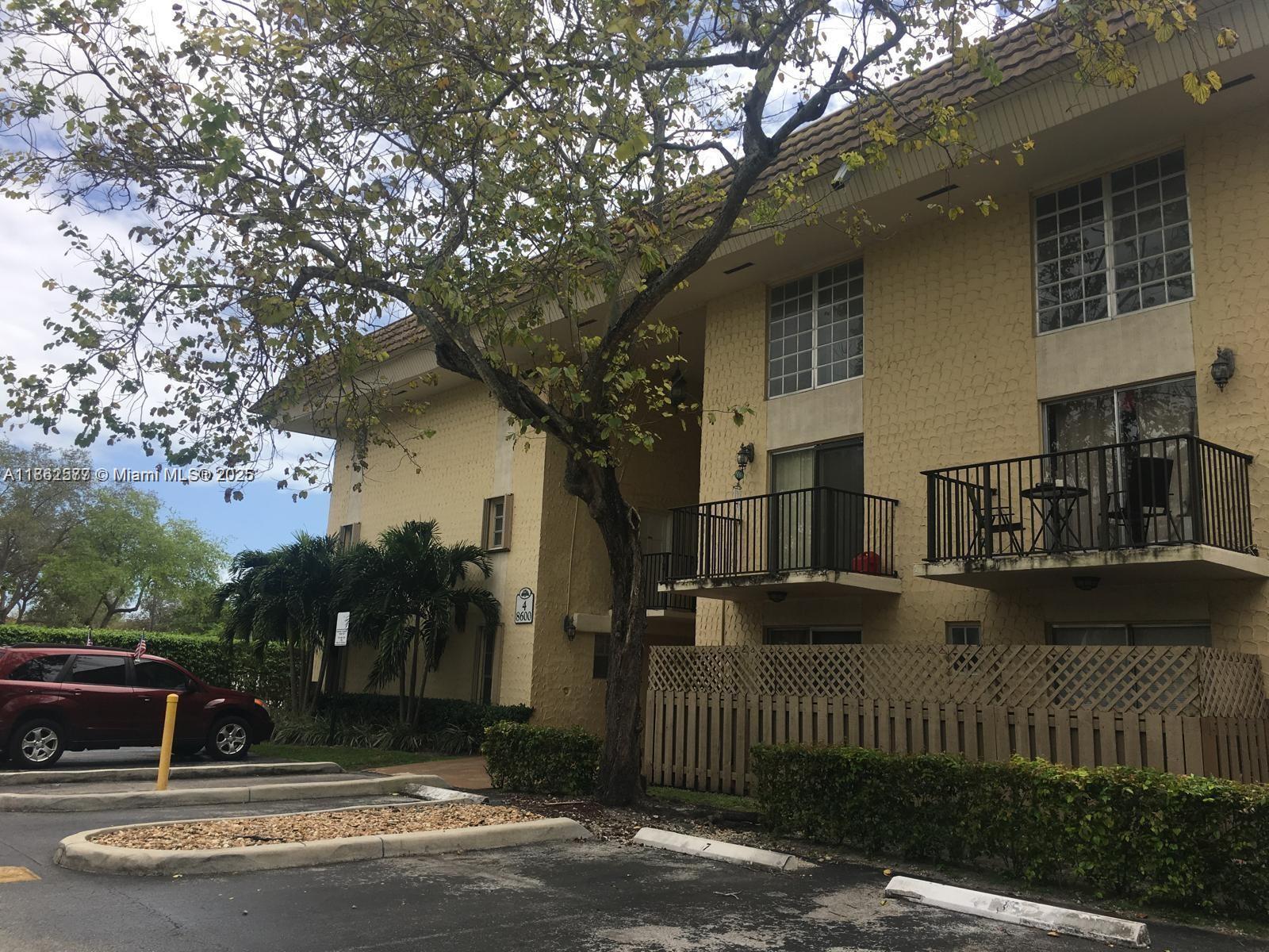 8600 SW 109th Ave # 216, Miami FL 33173 1 Blandon Realty - Real Estate Agency