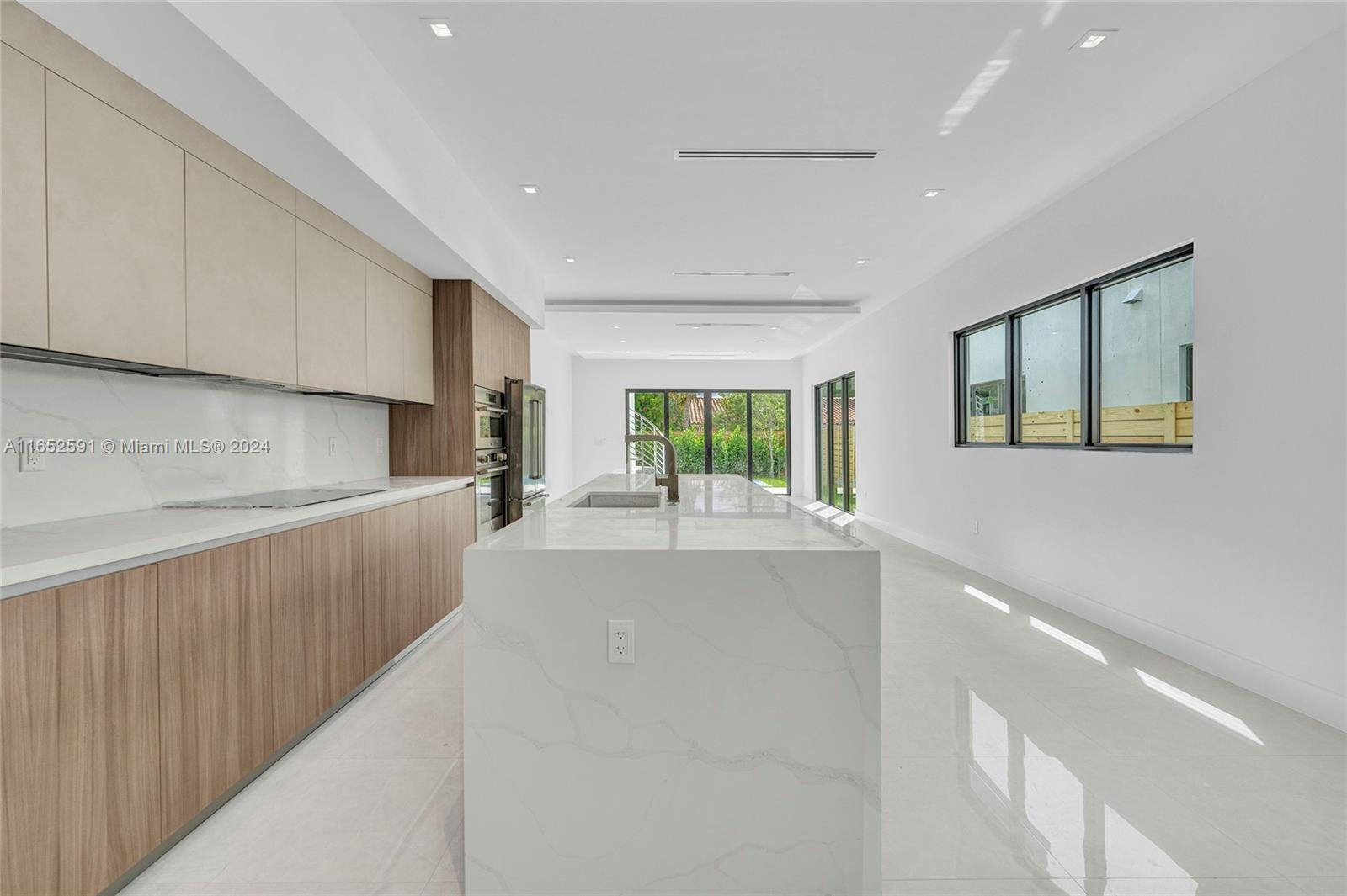 1235 SW 13TH AVE # 1235, Miami FL 33135 9 Blandon Realty - Real Estate Agency