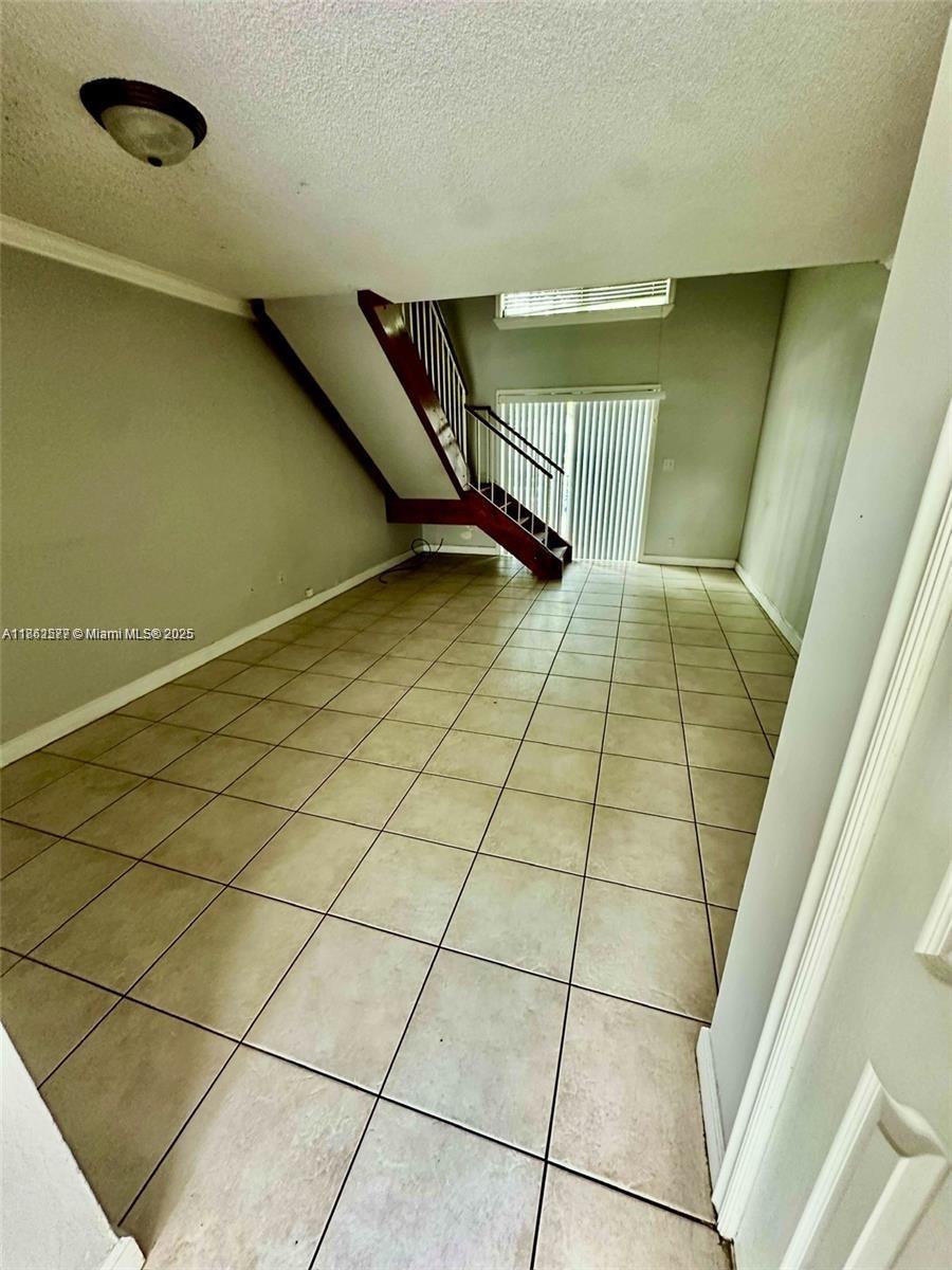 8600 SW 109th Ave # 216, Miami FL 33173 8 Blandon Realty - Real Estate Agency