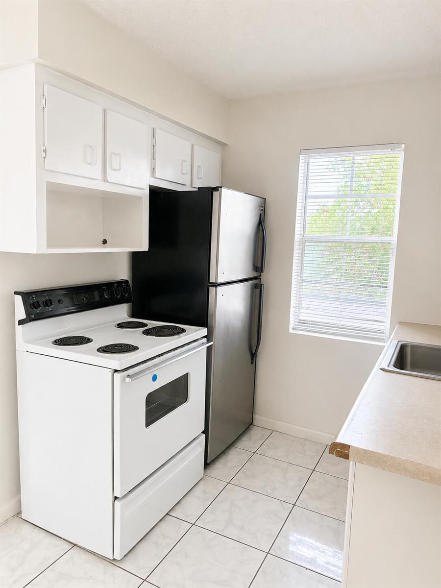 Blandon Realty - Real Estate Agency