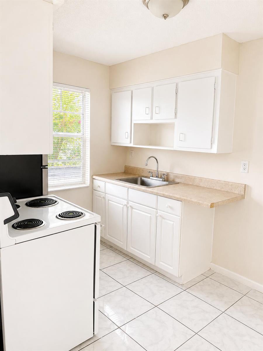 Blandon Realty - Real Estate Agency