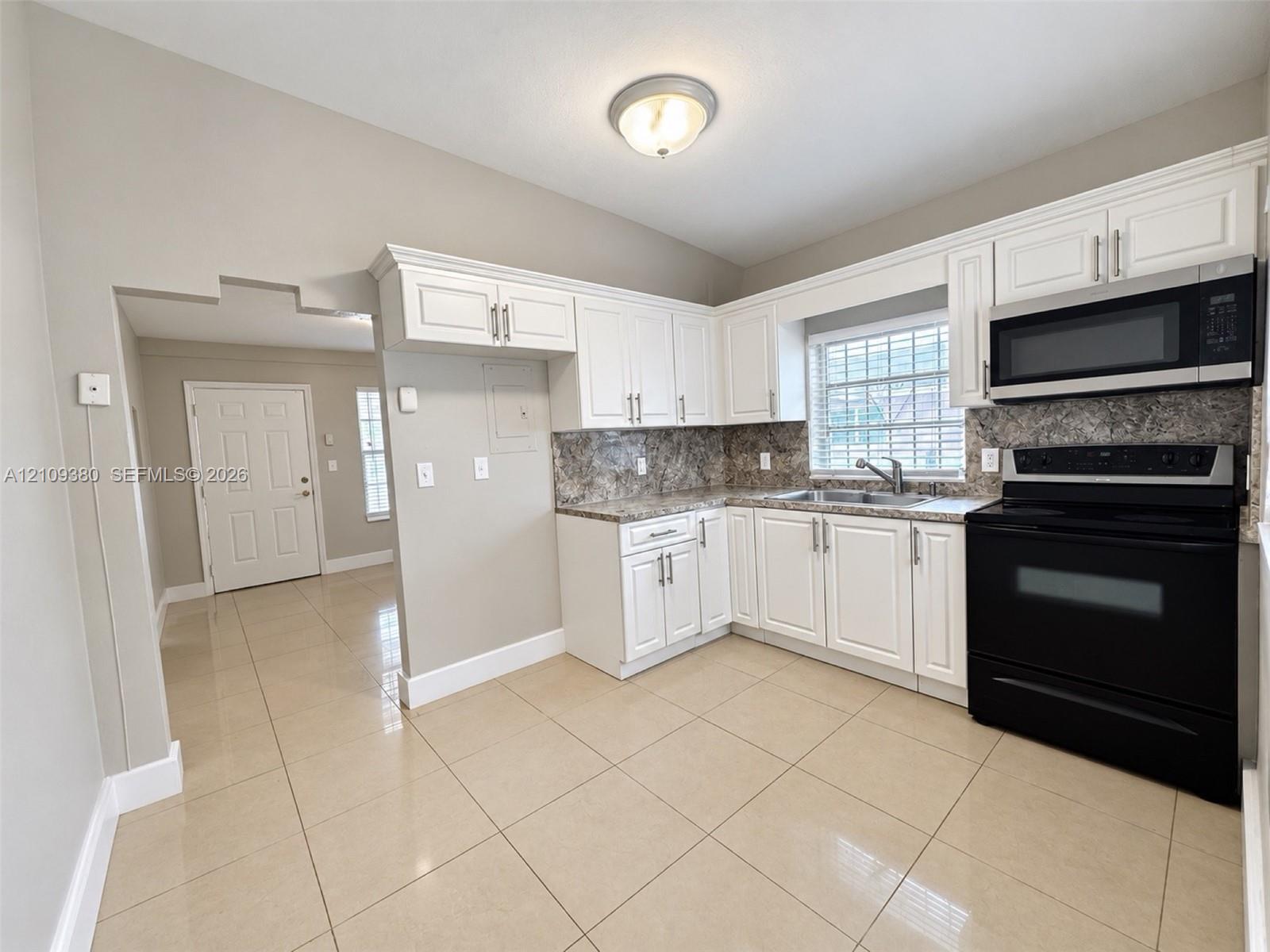 Blandon Realty - Real Estate Agency